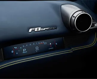 Ενοικίαση Ferrari F8 Spider. Αυτοκίνητο Πρίμιουμ, Πολυτέλεια, Κάμπριο προς ενοικίαση στα Ηνωμένα Αραβικά Εμιράτα ✓ Κατάθεση 2500 AED ✓ Επιλογές ασφάλισης: TPL.