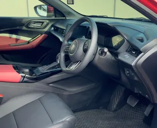 Prenájom MG 5/GT. Auto typu Komfort na prenájom v v Thajsku ✓ Vklad 7000 THB ✓ Možnosti poistenia: TPL, CDW, SCDW, FDW, Krádež, Young.