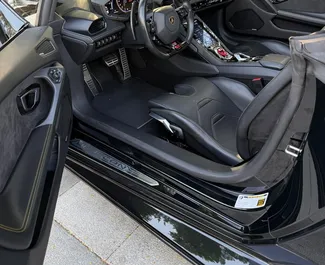 Lamborghini Huracan rental. Premium, Luxury Car for Renting in the UAE ✓ Deposit of 2500 AED ✓ TPL insurance options.