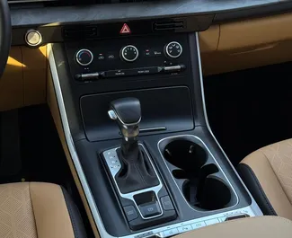 Alquiler de coches Kia Carnival n.º 13596 Automático en Dubai, equipado con motor de 3,5L ➤ De Mohammad en los EAU.