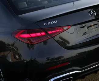 Motor Gasolina de 4,0L de Mercedes-Benz C200 2024 para alquilar en en Dubai.