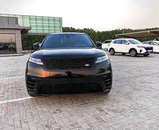 Салон Land Rover Range Rover Velar для аренды в ОАЭ. Отличный 5-местный автомобиль. ✓ Коробка Автомат.