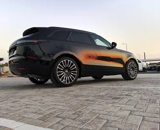 Land Rover Range Rover Velar – автомобиль категории Комфорт, Премиум, Кроссовер напрокат в ОАЭ ✓ Депозит 2500 AED ✓ Страхование: ОСАГО.