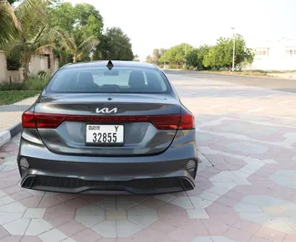 Kia Forte – автомобиль категории Эконом, Комфорт напрокат в ОАЭ ✓ Депозит 2500 AED ✓ Страхование: ОСАГО.