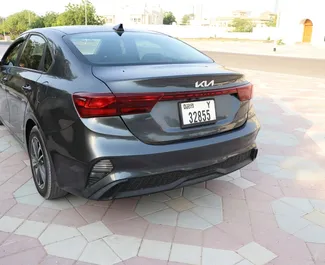 Двигатель Бензин 2,0 л.&nbsp;– Арендуйте Kia Forte в Дубае.