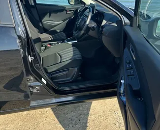Bensin 1,5L-motoren til Mazda 2 2022 for utleie i Larnaca.