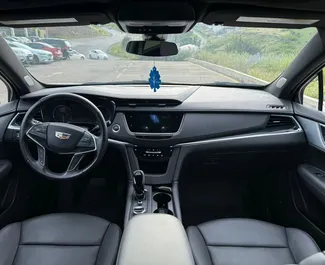 Cadillac XT4 2023 Összkerékhajtás rendszerrel, elérhető Tbilisziben.