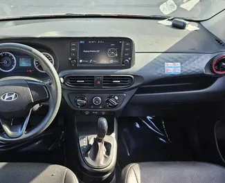 Priekinė automobilio, kurį nuomojate Hyundai i10 Dubajuje, JAE vaizdas ✓ Automobilis #13977. ✓ Pavarų dėžė Automatinis TM ✓ Atsiliepimai 0.