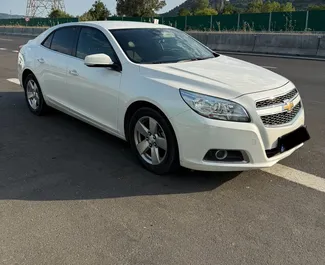 Autóbérlés Chevrolet Malibu #14057 Automatikus Durresben, 2,0L motorral felszerelve ➤ Emanuel-től Albániában.