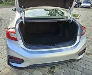 Prenájom auta Chevrolet Cruze 2018 v v Gruzínsku, s vlastnosťami ✓ palivo Benzín a výkon 153 koní ➤ Od 85 GEL za deň.