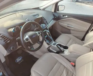 Najem Ford C-Max. Avto tipa Udobje, Enoprostorec za najem v v Gruziji ✓ Brez depozita ✓ Možnosti zavarovanja: TPL, CDW.