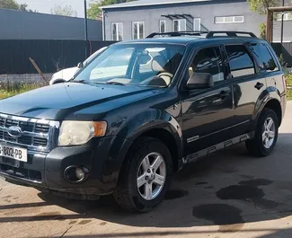 Framvy av en hyrbil Ford Escape i Tbilisi, Georgien ✓ Bil #14531. ✓ Växellåda Automatisk TM ✓ 0 recensioner.