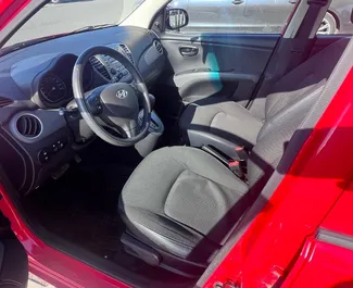 Bensiini 1,2L moottori Hyundai i10 2015 vuokrattavana Burgasissa.