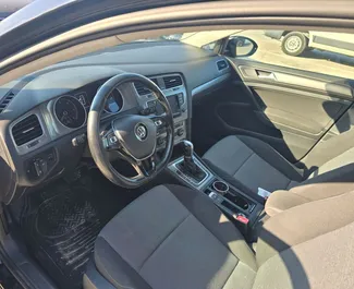 부르가스에서에서 대여 가능한 디젤 2.0L 엔진의 Volkswagen Golf 7 2015.