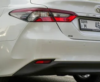 Biluthyrning Toyota Camry #14500 med Automatisk i Dubai, utrustad med 2,0L motor ➤ Från Lasha i Förenade Arabemiraten.