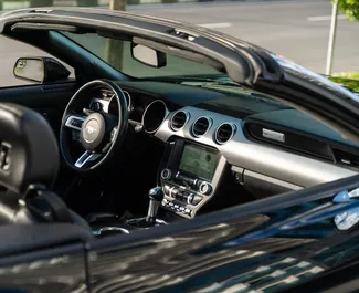 Ford Mustang Cabrio 2019 su Galinė pavara sistema, prieinamas Batumyje.