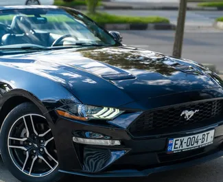 Ford Mustang Cabrio nuoma. Premium, Prabangus, Kabrioletas automobilis nuomai Gruzijoje ✓ Depozitas 300 GEL ✓ Draudimo pasirinkimai: TPL, Vagystė.