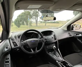 Bensiini 2,0L moottori Ford Focus 2018 vuokrattavana Tbilisissä.