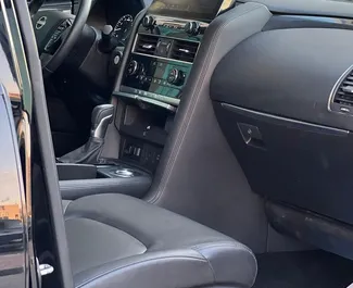 Nissan Patrol 2024 location de voiture dans les EAU, avec ✓ Essence carburant et 425 chevaux ➤ À partir de 420 AED par jour.