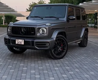 Přední pohled na pronájem Mercedes-Benz G63 AMG v Dubaji, SAE ✓ Auto č. 14505. ✓ Převodovka Automatické TM ✓ Recenze 0.