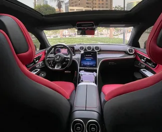 Bensin 5,3L motor i Mercedes-Benz CLS53 AMG 2025 för uthyrning i Dubai.