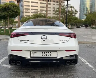 Mercedes-Benz CLS53 AMG 2025 tillgänglig för uthyrning i Dubai, med en körsträckegräns på 250 km/dag.