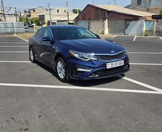 Přední pohled na pronájem Kia Optima v Jerevanu, Arménie ✓ Auto č. 14475. ✓ Převodovka Automatické TM ✓ Recenze 0.