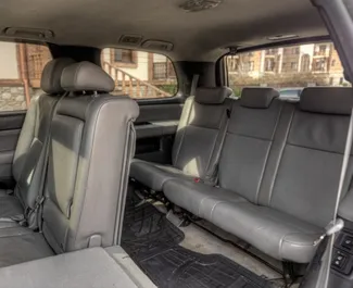 Toyota Sequoia I 2019 araç kiralama Gürcistan'da, ✓ Benzin yakıt ve 370 beygir gücü özellikleriyle ➤ Günde başlayan fiyatlarla 270 GEL.