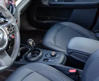 Mini Countryman Cooper 2021 Első meghajtás rendszerrel, elérhető Tbilisziben.