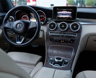 Aluguel de carro Mercedes-Benz GLC-Class 2018 na Geórgia, com ✓ combustível Gasolina e 240 cavalos de potência ➤ A partir de 240 GEL por dia.