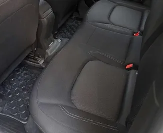 Jeep Renegade 2021 araç kiralama Gürcistan'da, ✓ Benzin yakıt ve 169 beygir gücü özellikleriyle ➤ Günde başlayan fiyatlarla 70 GEL.