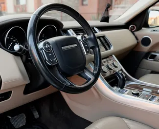 트빌리시에서에서 대여 가능한 Petrol 3.5L 엔진의 Land Rover Range Rover Sport 2020.