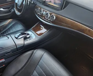 Prenájom Mercedes-Benz S-Class. Auto typu Premium, Luxus na prenájom v v Azerbajdžane ✓ Vklad 500 AZN ✓ Možnosti poistenia: TPL, CDW, Krádež.