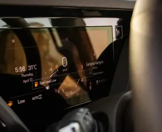 واجهة أمامية لسيارة إيجار GMC Yukon في في دبي, الإمارات العربية المتحدة ✓ رقم السيارة 5986. ✓ ناقل حركة أوتوماتيكي ✓ تقييمات 0.