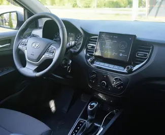 Pronájem Hyundai Accent. Auto typu Ekonomická k pronájmu v Kazachstánu ✓ Bez zálohy ✓ Možnosti pojištění: TPL.