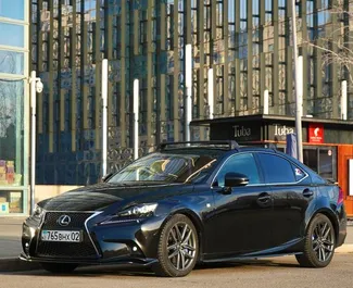 レンタルのLexus IS250の正面ビュー、アルマトイにて, カザフスタン ✓ 車両番号#14739。✓ 自動トランスミッション ✓ 0のレビュー。