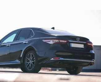 Prenájom Toyota Camry. Auto typu Komfort, Premium na prenájom v v Gruzínsku ✓ Vklad 200 GEL ✓ Možnosti poistenia: TPL, CDW.