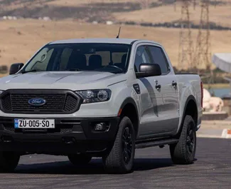 Ford Ranger 2022 on rentimiseks saadaval Tbilisis, piiranguga piiramatu kilomeetrit.