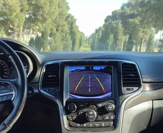 Jeep Grand Cherokee 2020 με σύστημα κίνησης Τετρακίνητο, διαθέσιμο στην Τιφλίδα.