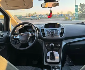 Motor Dizel 2,0L Ford C-Max 2015 za najem v v Tirani.