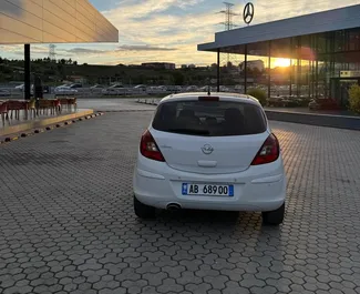 Najem Opel Corsa. Avto tipa Ekonomičen za najem v v Albaniji ✓ Depozit 100 EUR ✓ Možnosti zavarovanja: TPL, V tujini.