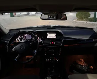 Motor Dizel 3,5L Mercedes-Benz E-Class 2012 za najem v v Tirani.