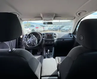 Motor Bencin 2,0L Volkswagen Tiguan 2017 za najem v v Tirani.