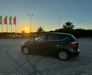 Najem avtomobila Ford C-Max 2015 v v Albaniji, z značilnostmi ✓ gorivo Dizel in  konjskih moči ➤ Od 35 EUR na dan.