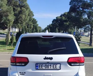 Ενοικίαση Jeep Grand Cherokee. Αυτοκίνητο Άνεση, Πρίμιουμ, SUV προς ενοικίαση στη Γεωργία ✓ Χωρίς κατάθεση ✓ Επιλογές ασφάλισης: TPL, SCDW, FDW, Επιβάτες, Κλοπή, Χωρίς κατάθεση.