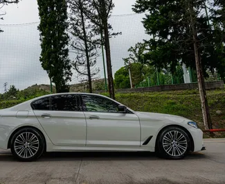 Bilutleie BMW 530d #14939 med Automatisk i Tbilisi, utstyrt med 3,0L-motor ➤ Fra Tamta i Georgia.
