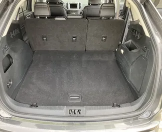 Ford Edge 2021 διαθέσιμο για ενοικίαση στο Μινσκ, με όριο χιλιομέτρων 300 χλμ/ημέρα.