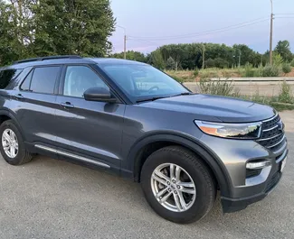 Bensiini 2,3L moottori Ford Explorer 2022 vuokrattavana Minskissä.