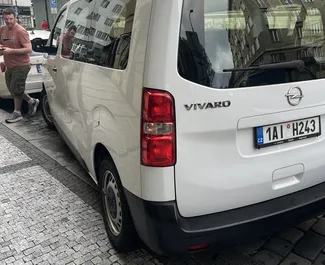 Ενοικίαση αυτοκινήτου Opel Vivaro 2022 στην Τσεχία, περιλαμβάνει ✓ καύσιμο Ντίζελ και  ίππους ➤ Από 45 EUR ανά ημέρα.