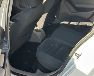 Biluthyrning av Volkswagen Golf 6 2012 i i Albanien, med funktioner som ✓ Diesel bränsle och  hästkrafter ➤ Från 18 EUR per dag.